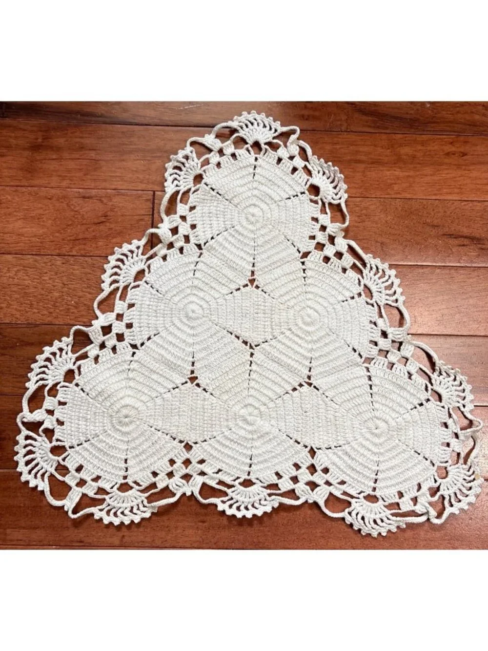 Handmade Crochet Doily Cream Triangle Shape Decorative Table Accent 13x15